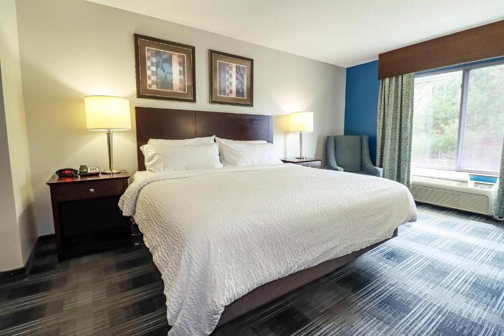Holiday Inn Express and Suites Meriden by IHG Image 18